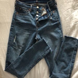 GAP skinny jeans